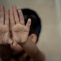 کودک ۴ ساله در بندرعباس بهدلیل آزار فیزیکی و ضرب و شتم شدید جان باخت