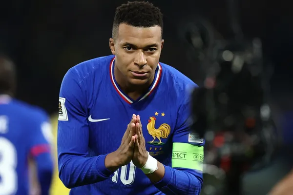 امباپه پس از زدن چهارصدمین گل: برای ماندگار شدن در تاریخ باید ۴۰۰ گل دیگر بزنم