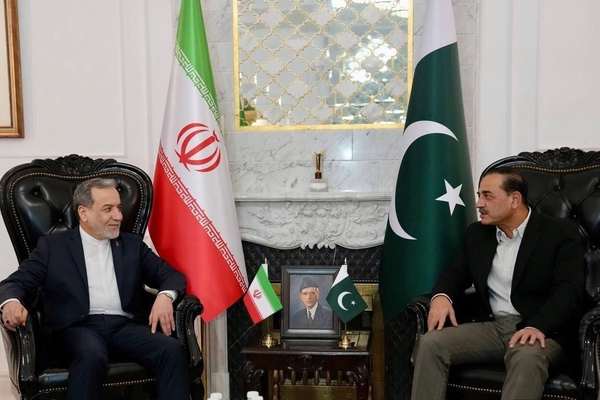 العربیه: عراقچی برای دیدار با نمایندگان ترامپ از تهران چراغ سبز نگرفت