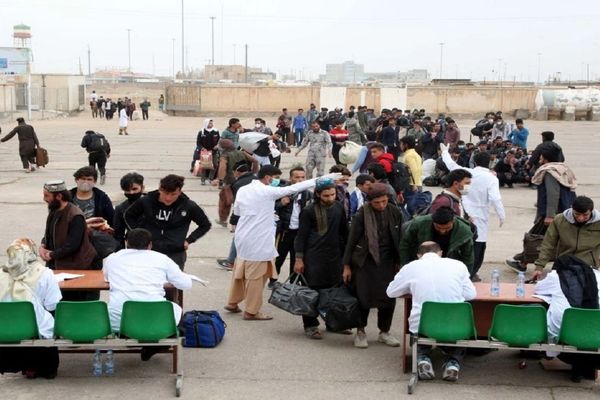 Iranian Daily Raises Concerns Over Rising Migrant Influx