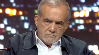 قلق المرشح الإصلاحي من قرار قد يتخذه موسوي وتاج زاده بمقاطعة الانتخابات الإيرانية