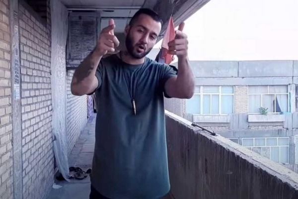 Iranian Rapper Toomaj Salehi Transferred To Esfahan Prison