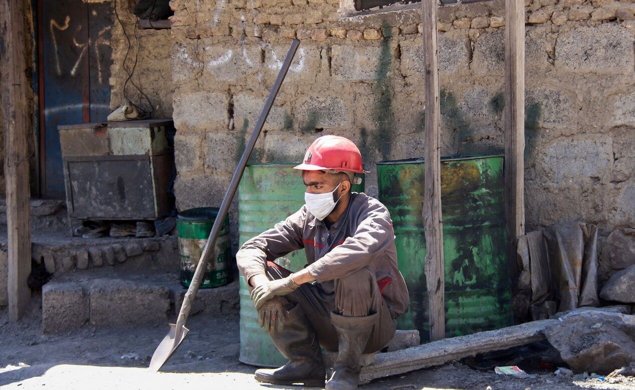 پروسه طولانی رسیدگی به شکایت کارگران؛ کارگر بی‌پول ۶ ماه منتظر می‌ماند