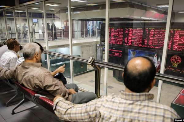 Shares Fall On Tehran Exchange At Plan To Tax Petrochemical Exports
