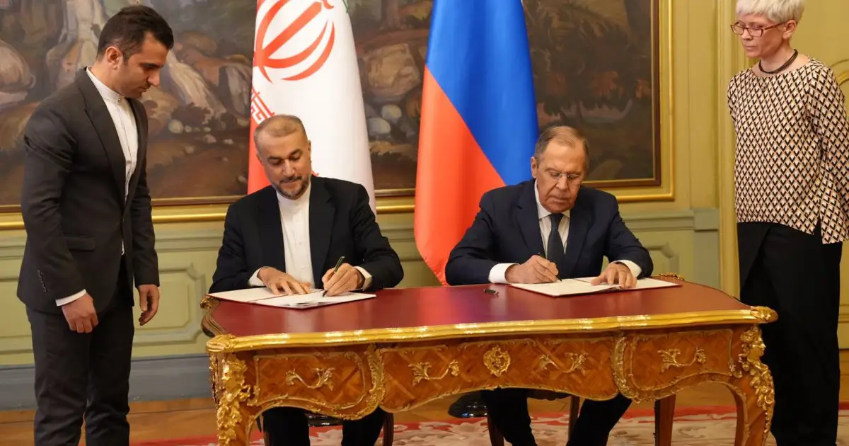 Russia Iran Officially Join Hands Against Western Sanctions Iran russia-iran-officially-join-hands-against-western-sanctions-iran