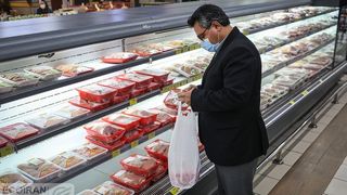 Iran’s Dairy and Meat Consumption Plummets Amid Escalating Poverty