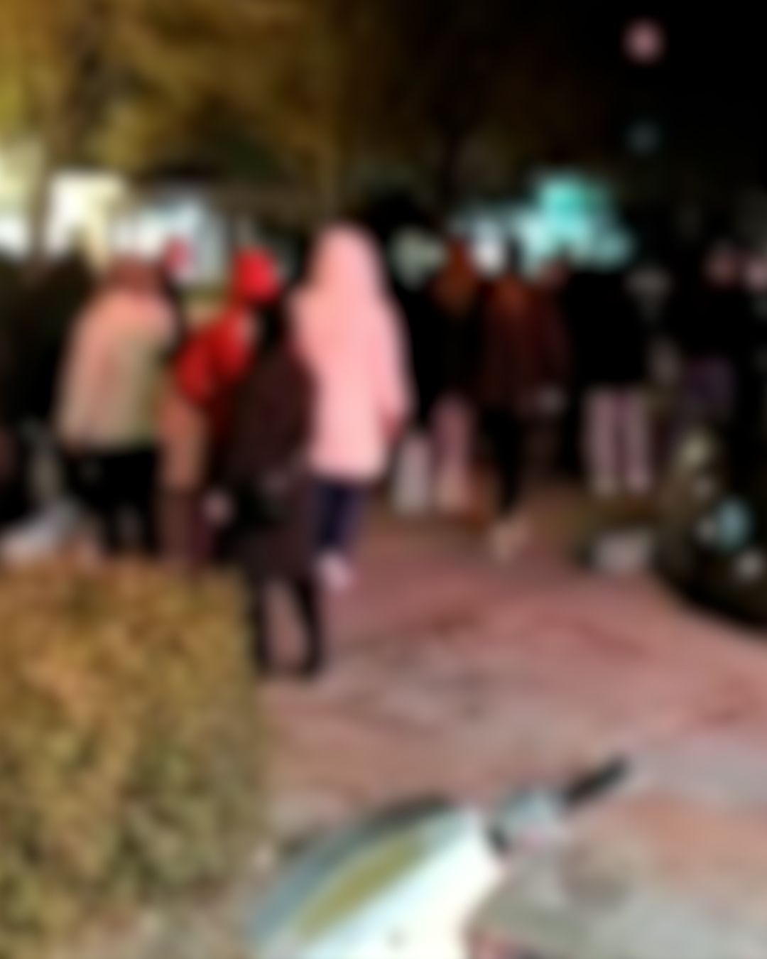 تجمعات ليلية في عدد من المدن الإيرانية وهتافات: "الموت لجمهورية الإعدام"