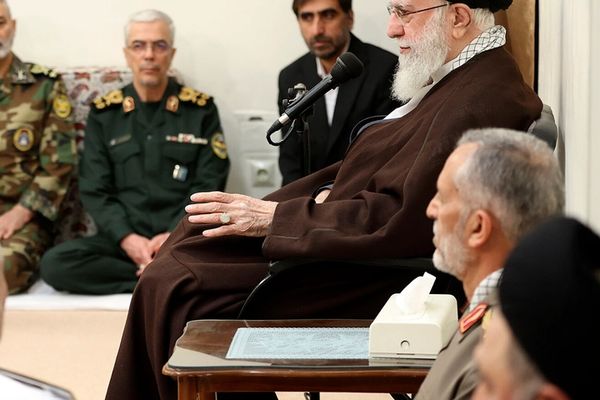 هيئة الأركان الإيرانية: على ترامب الوقح أن يراجع عمليتي "الوعد الصادق 1 و2"