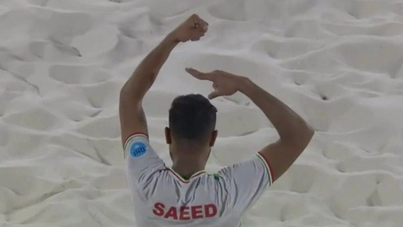 Iranian beach football player Saeed Piramoun’s gesture of cutting his hair in solidarity with women protesting forced hijab in Iran
