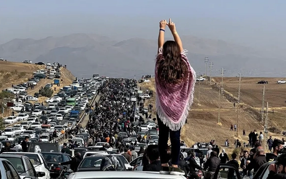 عفو بینالملل: جمهوری اسلامی به دنبال اعدام دستکم ۲۱ نفر از معترضان با محاکمات ساختگی است