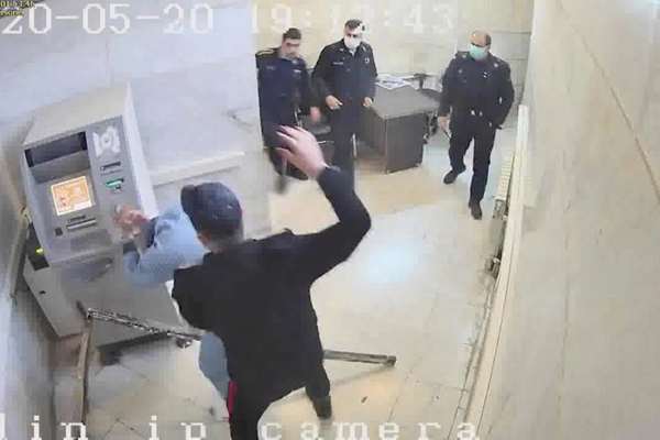6 سجناء من أهل السنة: المسؤولون يمسحون كاميرات السجن لإخفاء الانتهاكات