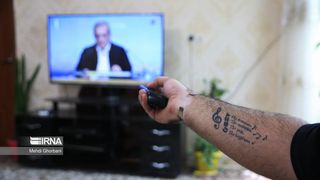 Iranian Activists and Families of Slain Protesters Join Election Boycott