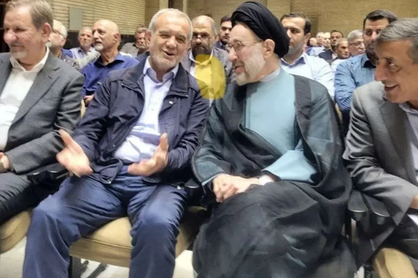عضو کمییسون امنیت ملی مجلس درباره تحریمها: هر اتفاقی قرار بود برای سفره مردم بیفتد افتاده