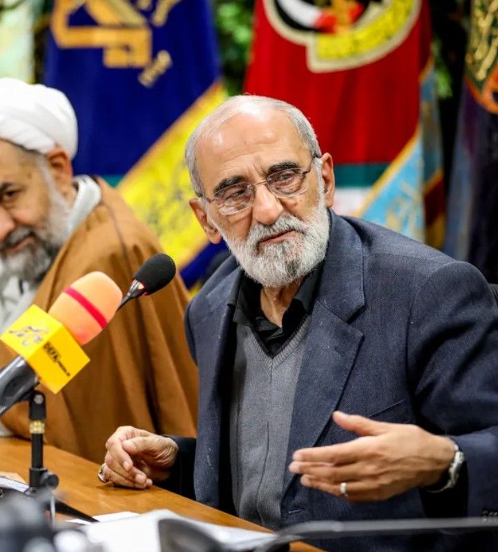شریعتمداری خطاب به قالیباف و عراقچی: با کدام منطق از اهرم تنگه هرمز دست برمی‌دارید؟