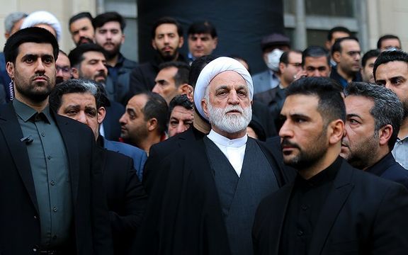 حضور رییس قوه قضاییه در مراسم تشییع جنازه مقیسه و رازینی با تعداد زیادی محافظ