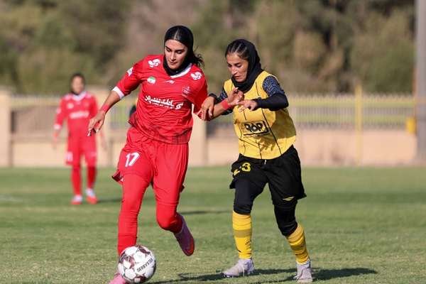 سپاهان ۲-۰ پرسپولیس؛ برتری سپاهان در الکلاسیکو زنان ایران در غیاب خبرنگاران و عکاسان مرد