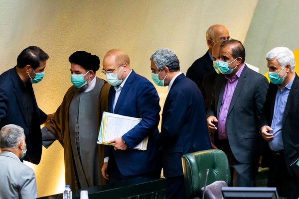 Despite Opposition, Iran Lawmakers Voice Support For Talks With The US
