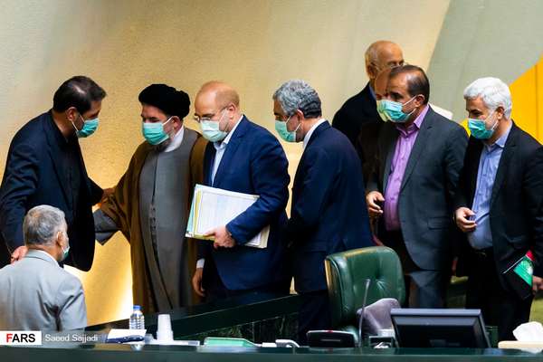 Iran Faces Huge Budget Deficit With Oil Revenue Projections Not Met