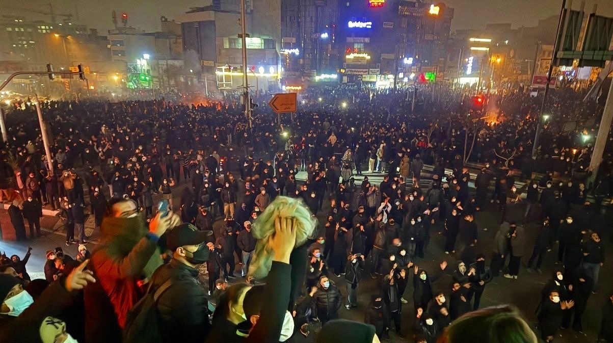 جمهوری اسلامی علیه ۱۵ ورزشکار و بازیگر حامی مردم ایران، پرونده‌سازی کرد