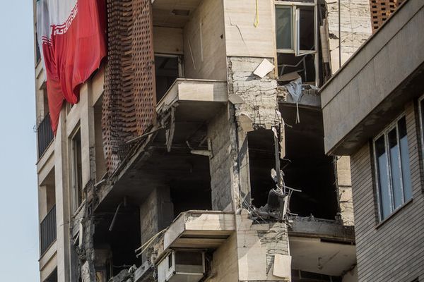 موقع "ريل كلير ديفنس": الحرب بين إيران وإسرائيل سرعت توجه طهران نحو التكنولوجيا الصينية