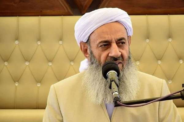 مولوي عبد الحميد: اليوم لا يرى الشعب الإيراني أي بارقة أمل