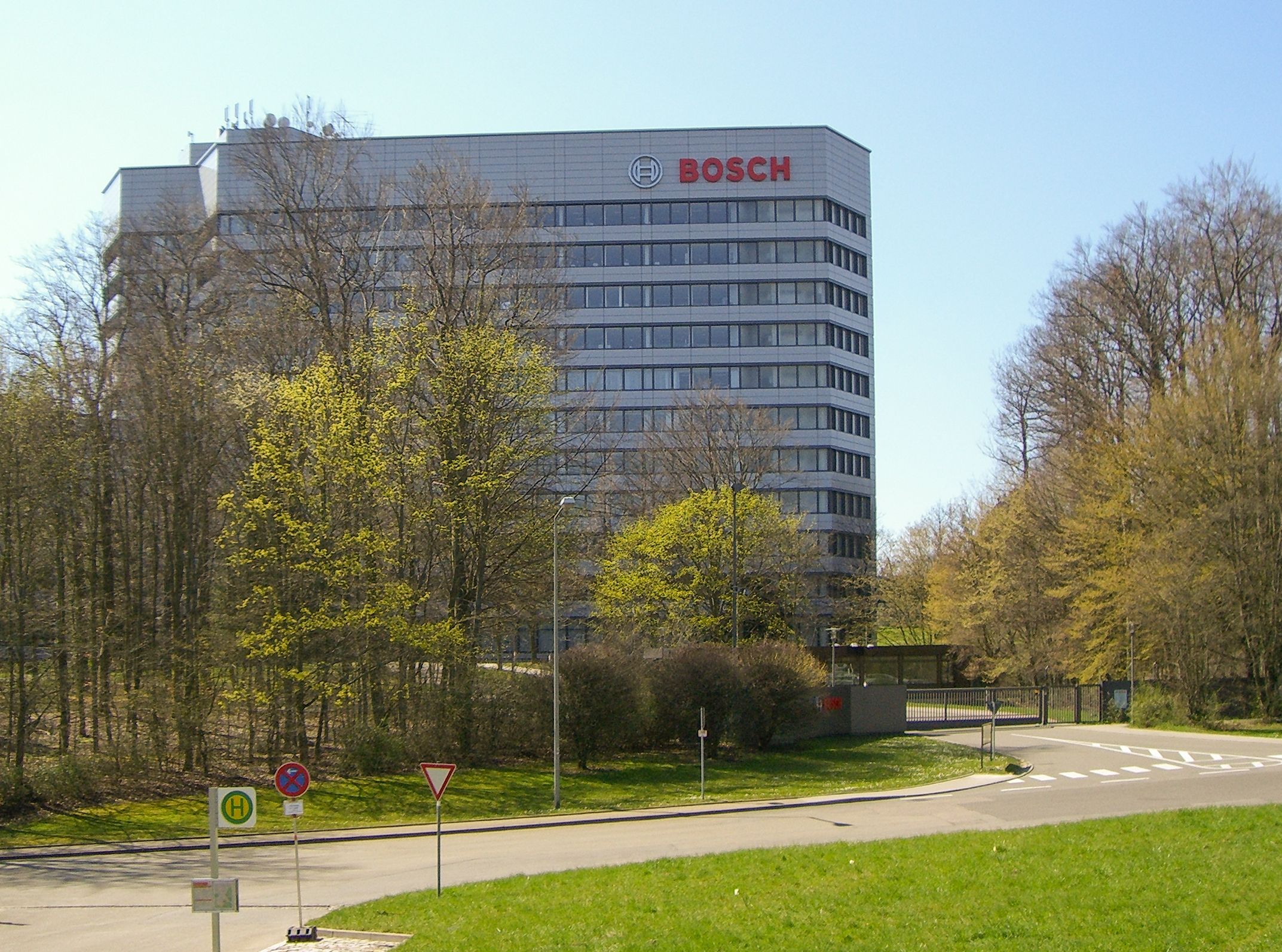 Germany s Bosch Alleged To Aid Iran In Spy Tech Targeting