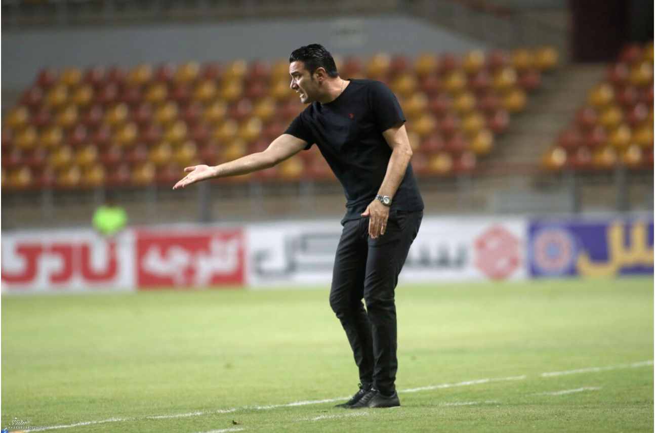 واکنش مبهم نکونام به حضور در استقلال، اما هنوز ممنوع‌الکار است