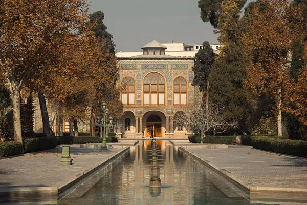 با وجود دستور توقف، ساختوساز دو پروژه در حریم کاخ گلستان دوباره آغاز شد