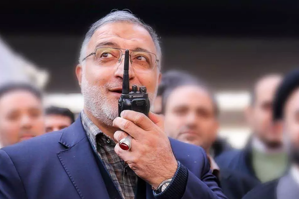 فساد عائلي في بلدية طهران.. بيع للمناصب وشركات بلا ترخيص