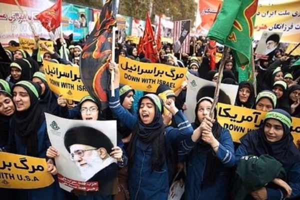 «مرگ بر آمریکا»؛ میراث جمهوری اسلامی علیه زندگی