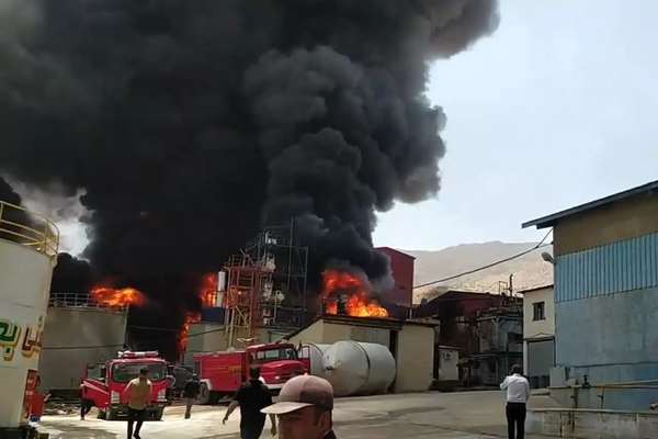 Fire Engulfs Industrial Zone In Iran's West Injuring Two