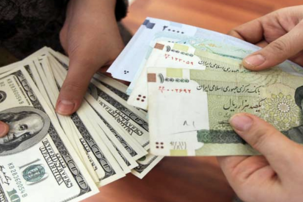 Iran's Currency Rises Slightly After Dollar Injection Into Market