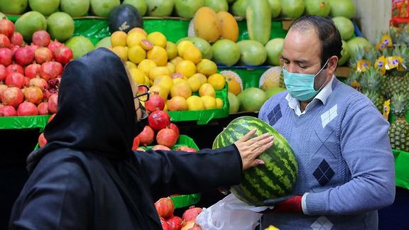 اتحادیه فروشندگان میوه و سبزی: هندوانه، انار، انگور و خرمالو برای شب یلدا پیشبینی شده
