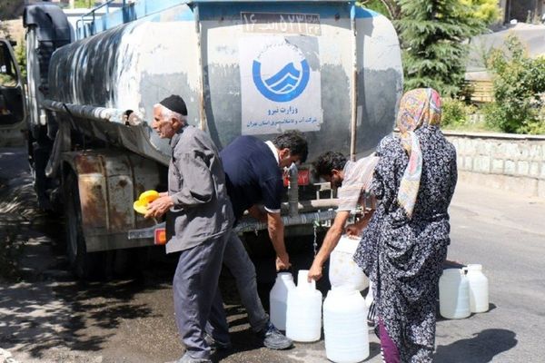 إعلام الحرس الثوري الإيراني: أزمة المياه أدت إلى نشوء توترات داخل العائلات والأحياء