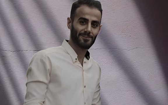 مراسم خاکسپاری فرزاد خوشبرش در محاصره نیروهای امنیتی برگزار شد