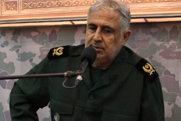 قائد سابق في الحرس الثوري:عقوبة من لا تقبل بالحجاب هي الإعدام