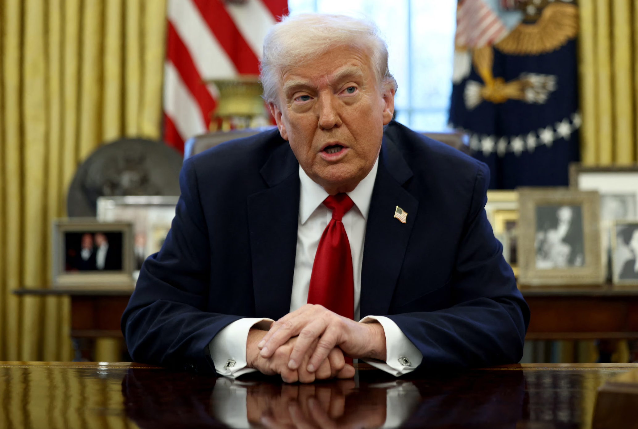 ترامپ: افت ارزش دلار اهمیتی ندارد و معتقدم دلار قوی‌تر از قبل خواهد شد