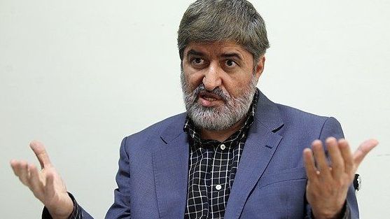 علی مطهری: در کتب درسی حقایق تاریخی که به ضرر روسیه بوده را حذف کردهاند