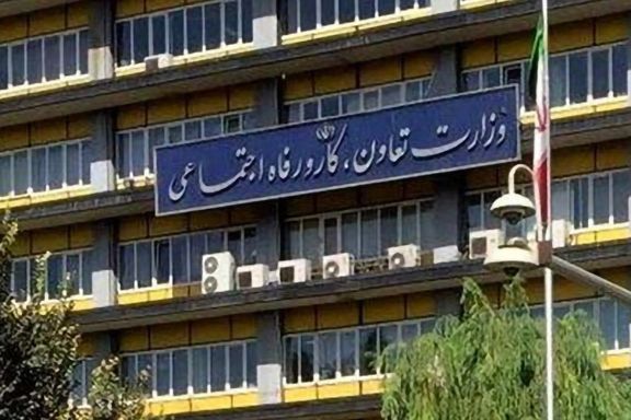 سرپرست وزارت تعاون، کار و رفاه اجتماعی: دولت ۳۲۵ هزار میلیارد تومان کسری بودجه دارد