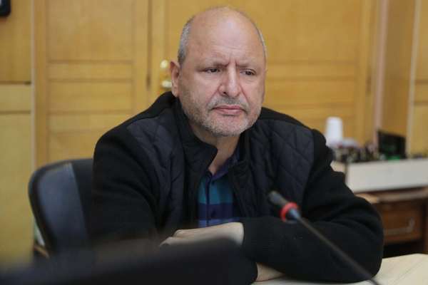 برلماني إيراني: جميع أعضاء البرلمان يتمتعون بـ "إنترنت غير مُفلتر"