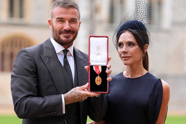 «سِر دیوید بکام»، اسطوره فوتبال انگلستان، لقب شوالیه دریافت کرد