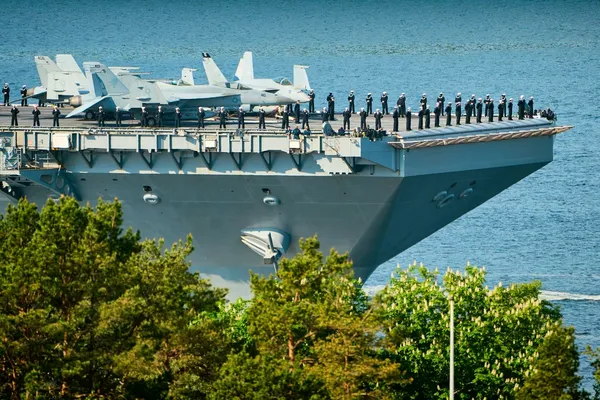 لزيادة الضغط على طهران.. "واشنطن بوست": إرسال آلاف الجنود الأميركيين الإضافيين إلى المنطقة