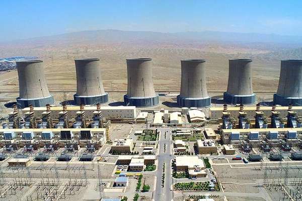 عضو کمیسیون انرژی مجلس: ممکن است در تابستان بخشی از صنایع دچار خاموشی شوند