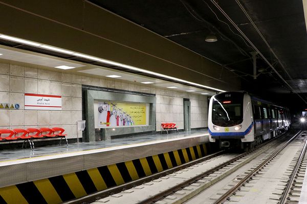 Hijab Enforcer in Shiraz Metro Sexually Assaults 9-Year-Old Girl to 'Test Maturity'