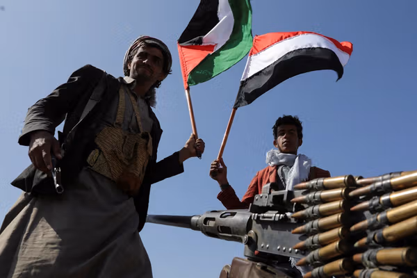 تایمز اسرائیل: جمهوری اسلامی از حوثیهای یمن هیولایی ساخته که کیف پول خودش را دارد