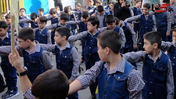 بذريعة "العقاب العسكري".. معلم يعتدي جنسيًا على تلاميذ مدرسة ابتدائية للذكور في إيران
