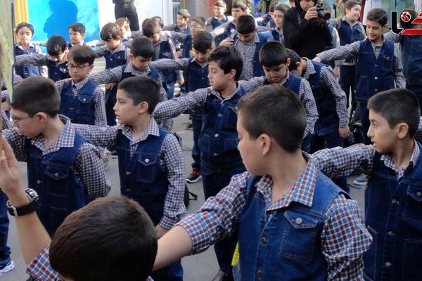 بذريعة "العقاب العسكري".. معلم يعتدي جنسيًا على تلاميذ مدرسة ابتدائية للذكور في إيران