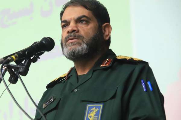 مسؤول في "الباسيج" الإيراني: سنكشف عن وحدات تحلية مياه وطائرات مسيرة جديدة