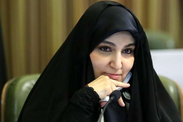 اعضای شورای شهر تهران خواستار برخورد قضایی با «توهینکنندگان» به دختر قاسم سلیمانی شدند