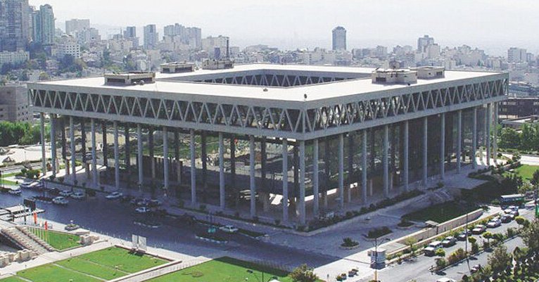 State TV dispute exposes limits of oversight in Iran